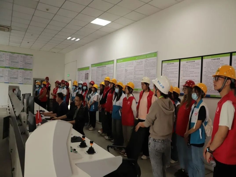 gSBd_1713228449499003875.jpg